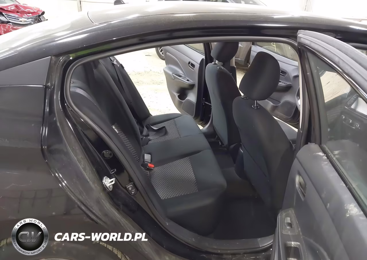 2021 Nissan Versa S VIN:3N1CN8DV9ML923639 - 8