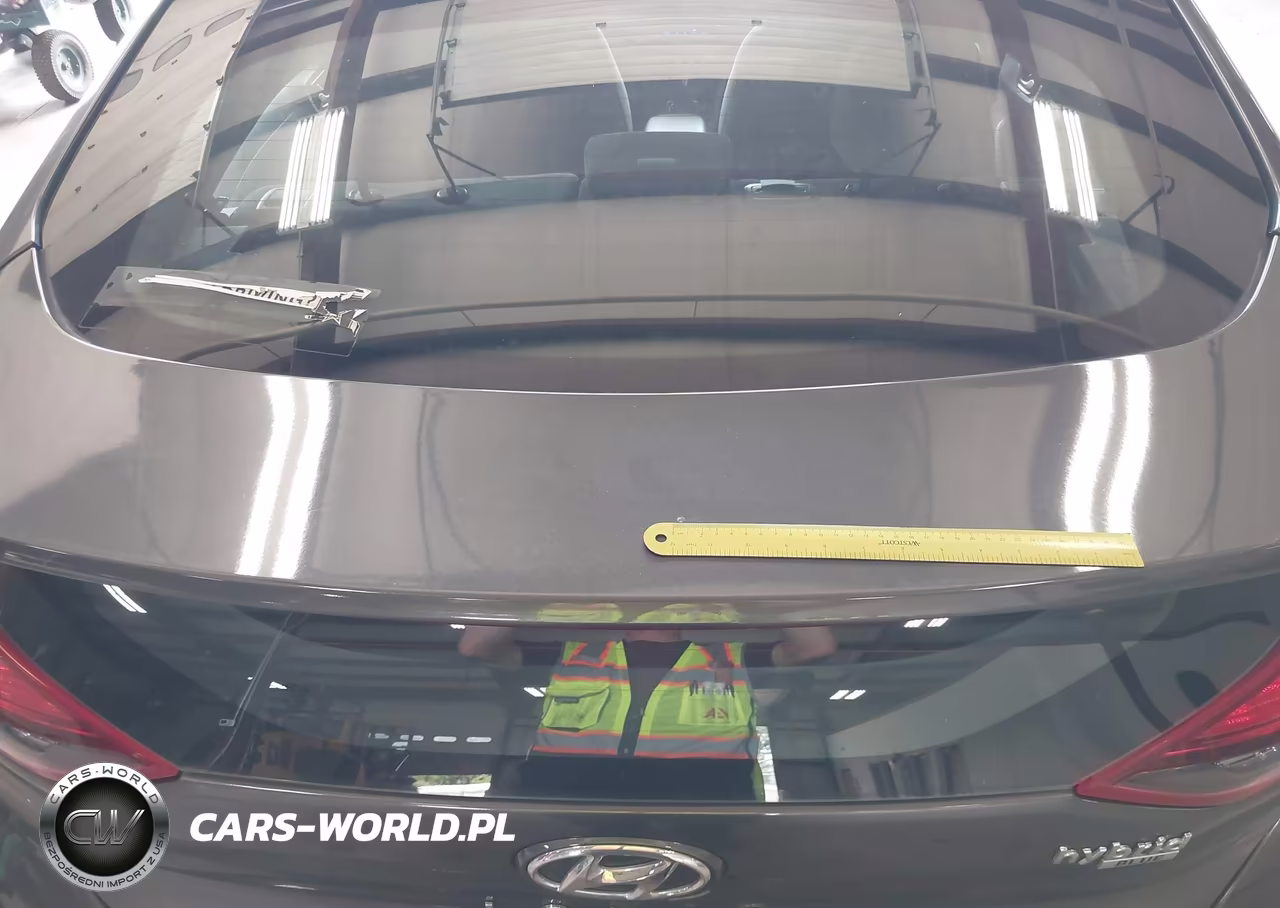 2020 Hyundai Ioniq Hybrid Blue VIN:KMHC65LC3LU220479 - 12