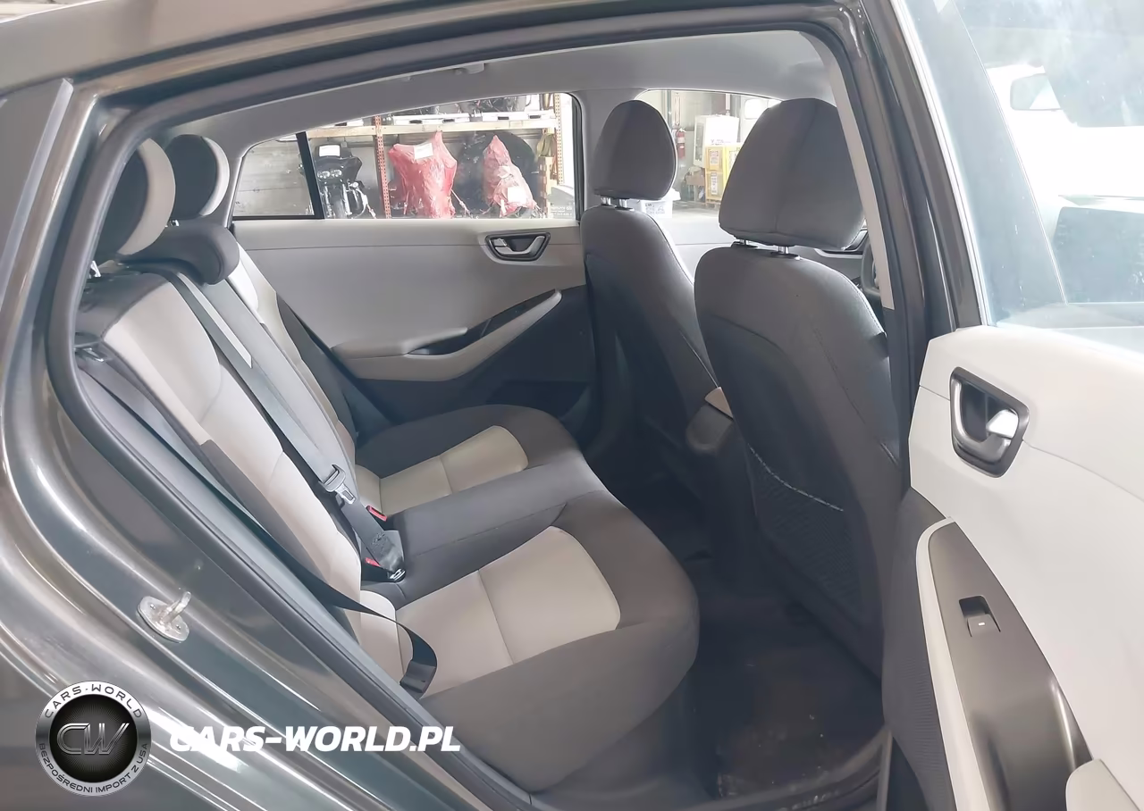 2020 Hyundai Ioniq Hybrid Blue VIN:KMHC65LC3LU220479 - 8