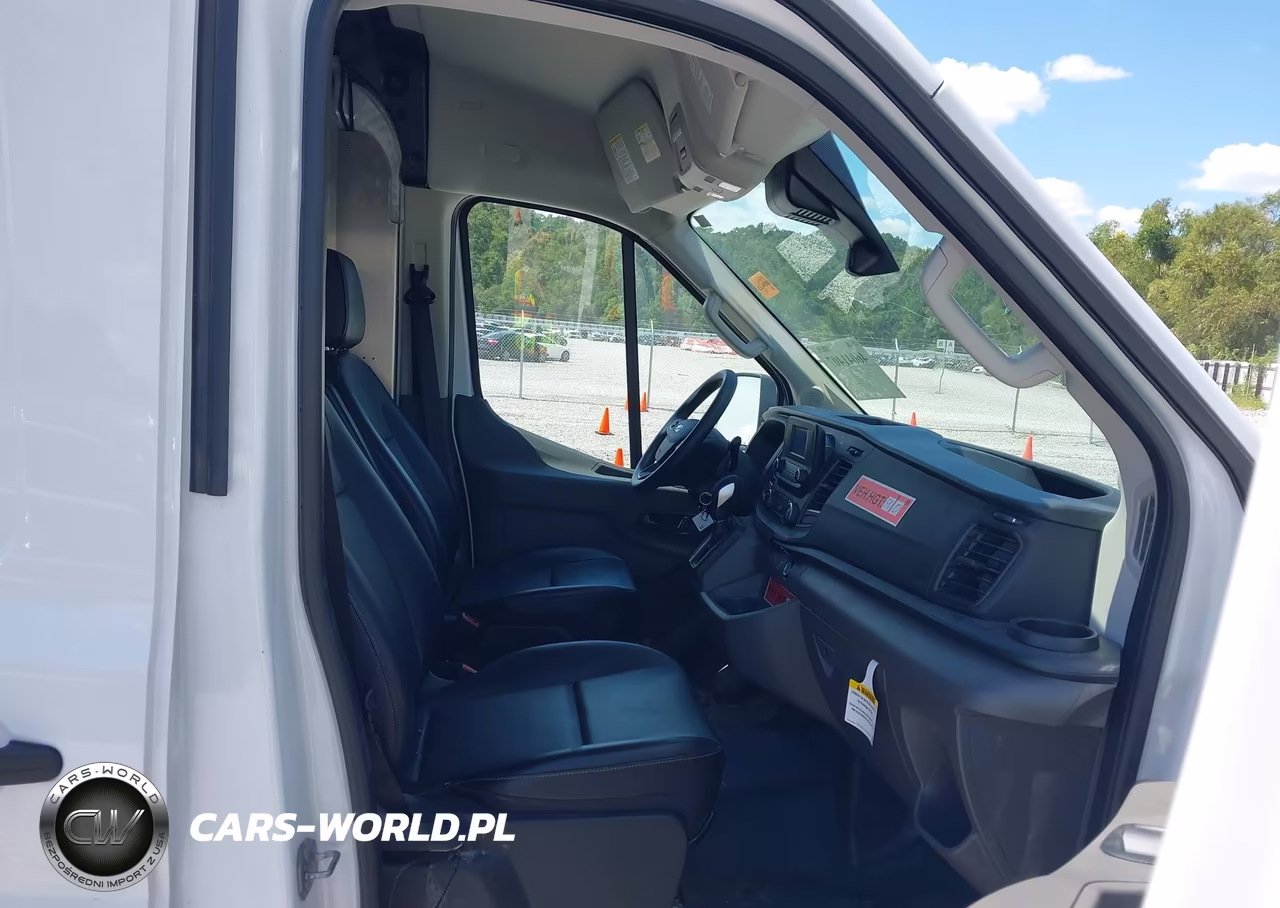 2025 Ford Transit-150 VIN:1FTYE1C81SKA65359 - 5