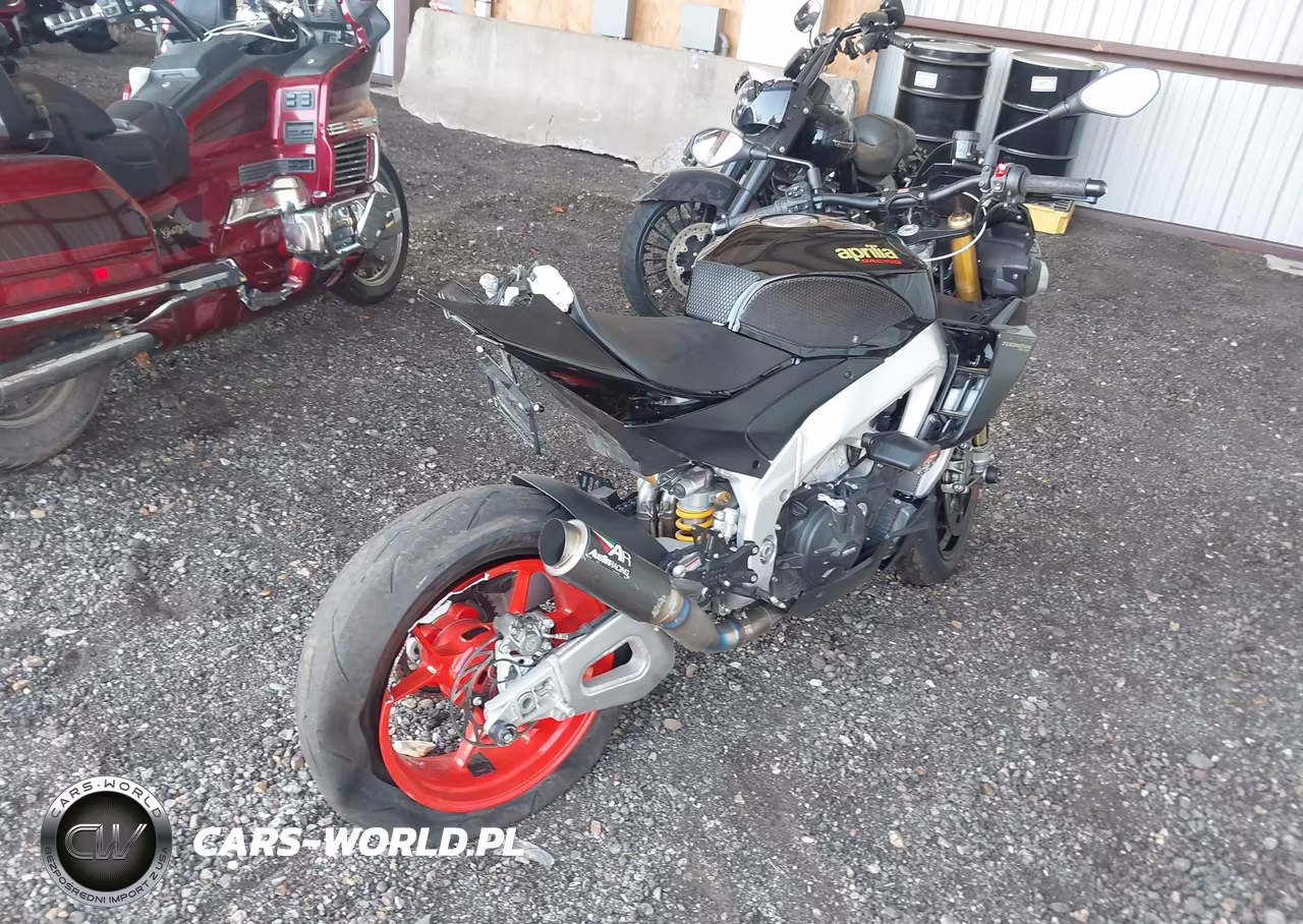 2022 Aprilia Tuono V4 1100 Factory VIN:ZD4KZUB06NS000653 - 4