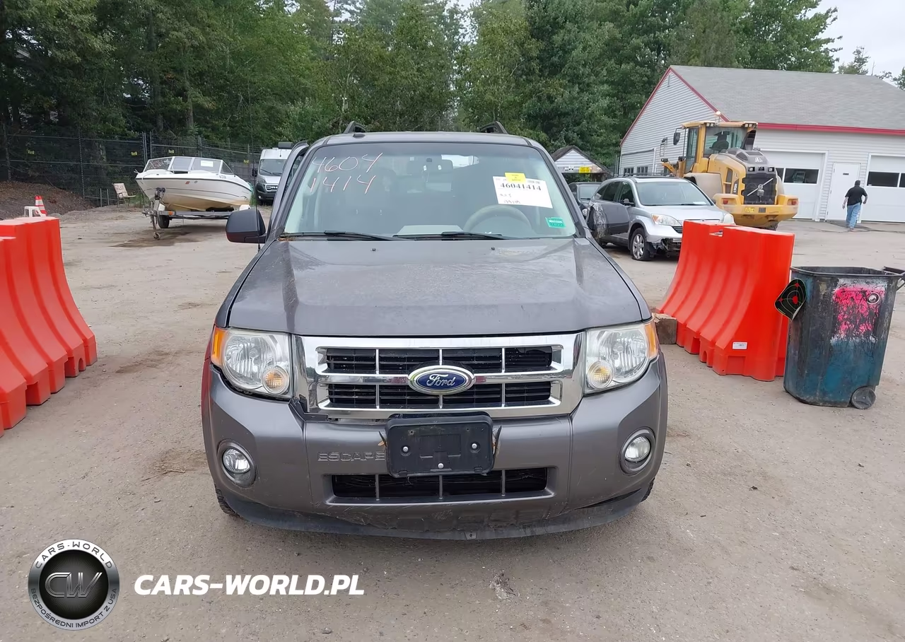 2011 Ford Escape Xlt VIN:1FMCU0D70BKA65443 - 13