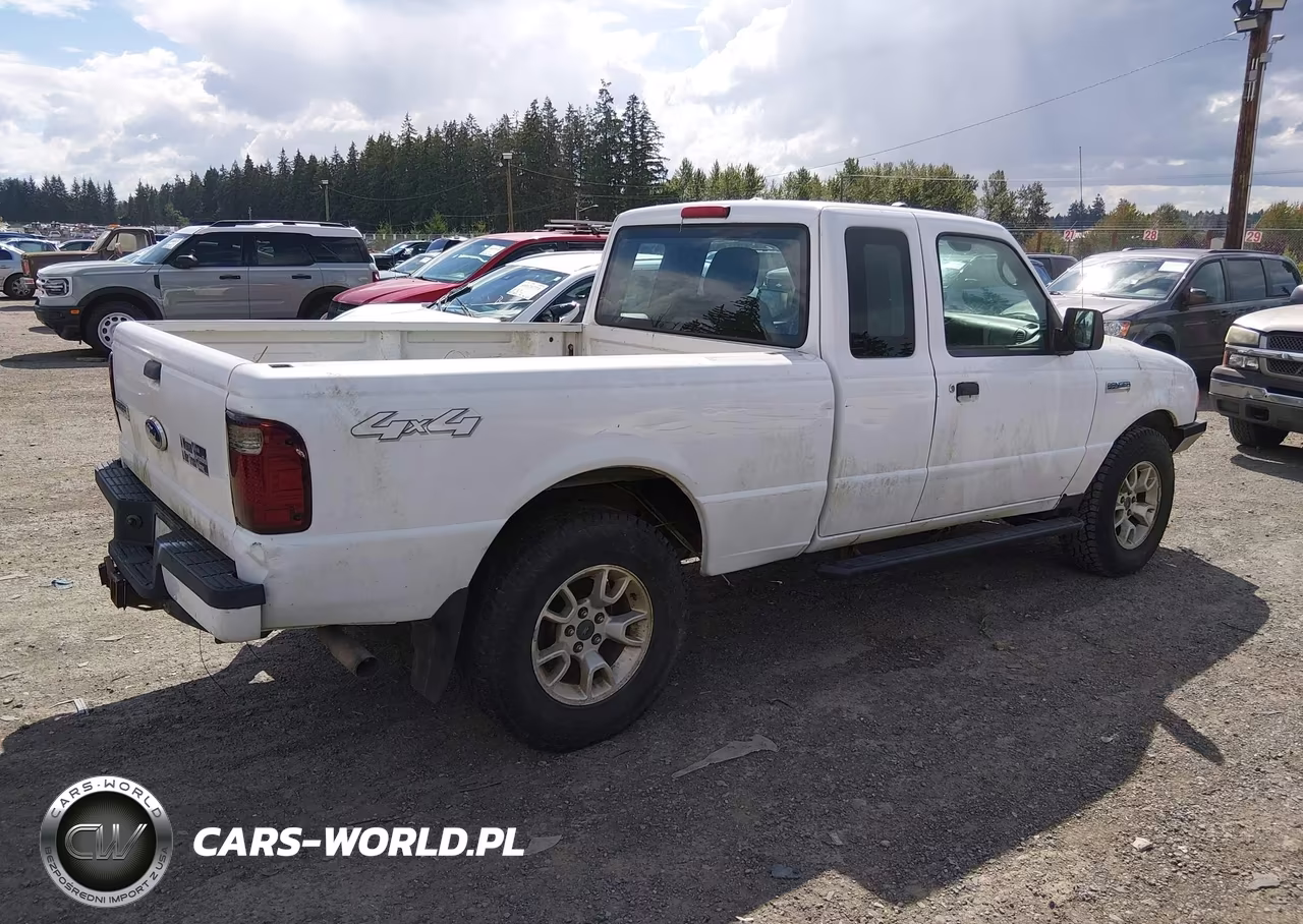 2011 Ford Ranger Super Cab VIN:1FTLR4FEXBPA90331 - 4