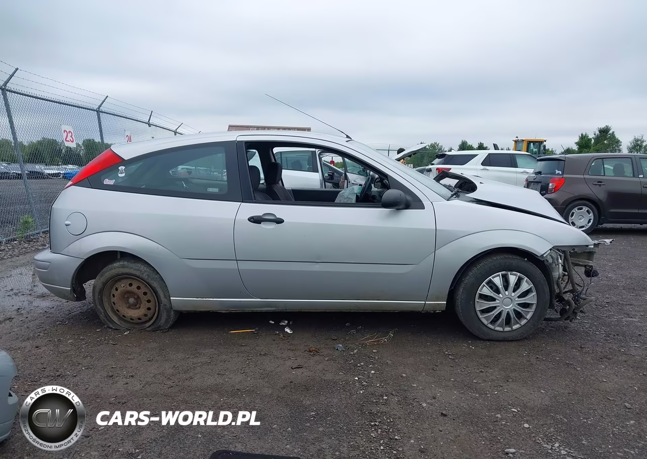 2005 Ford Focus Zx3 VIN:3FAFP31N05R106897 - 14