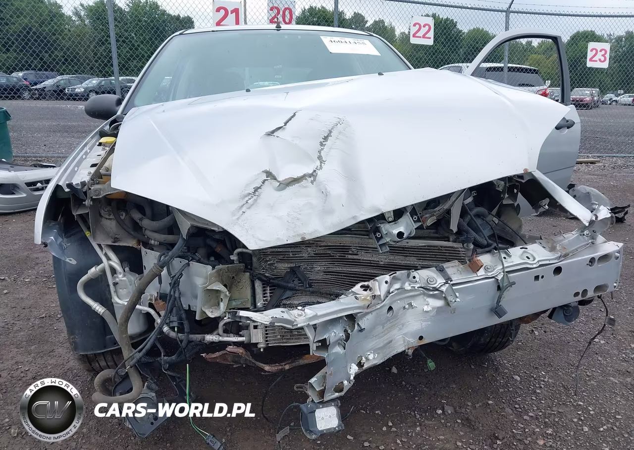 2005 Ford Focus Zx3 VIN:3FAFP31N05R106897 - 6