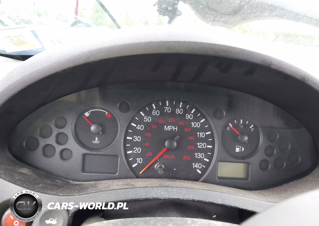 2005 Ford Focus Zx3 VIN:3FAFP31N05R106897 - 7