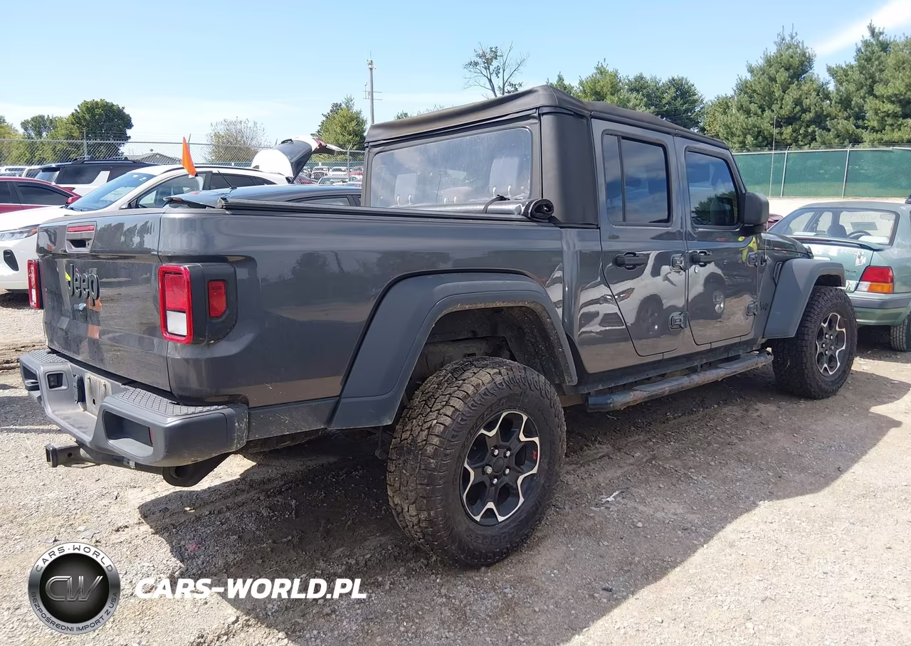2021 Jeep Gladiator Sport 4X4 VIN:1C6HJTAG9ML624064 - 4