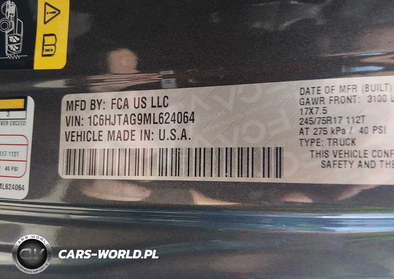 2021 Jeep Gladiator Sport 4X4 VIN:1C6HJTAG9ML624064 - 9