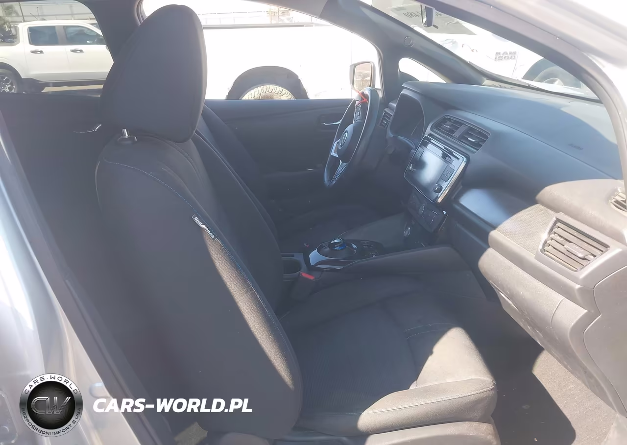 2018 Nissan Leaf S-Sv-Sl VIN:1N4AZ1CP1JC303982 - 5