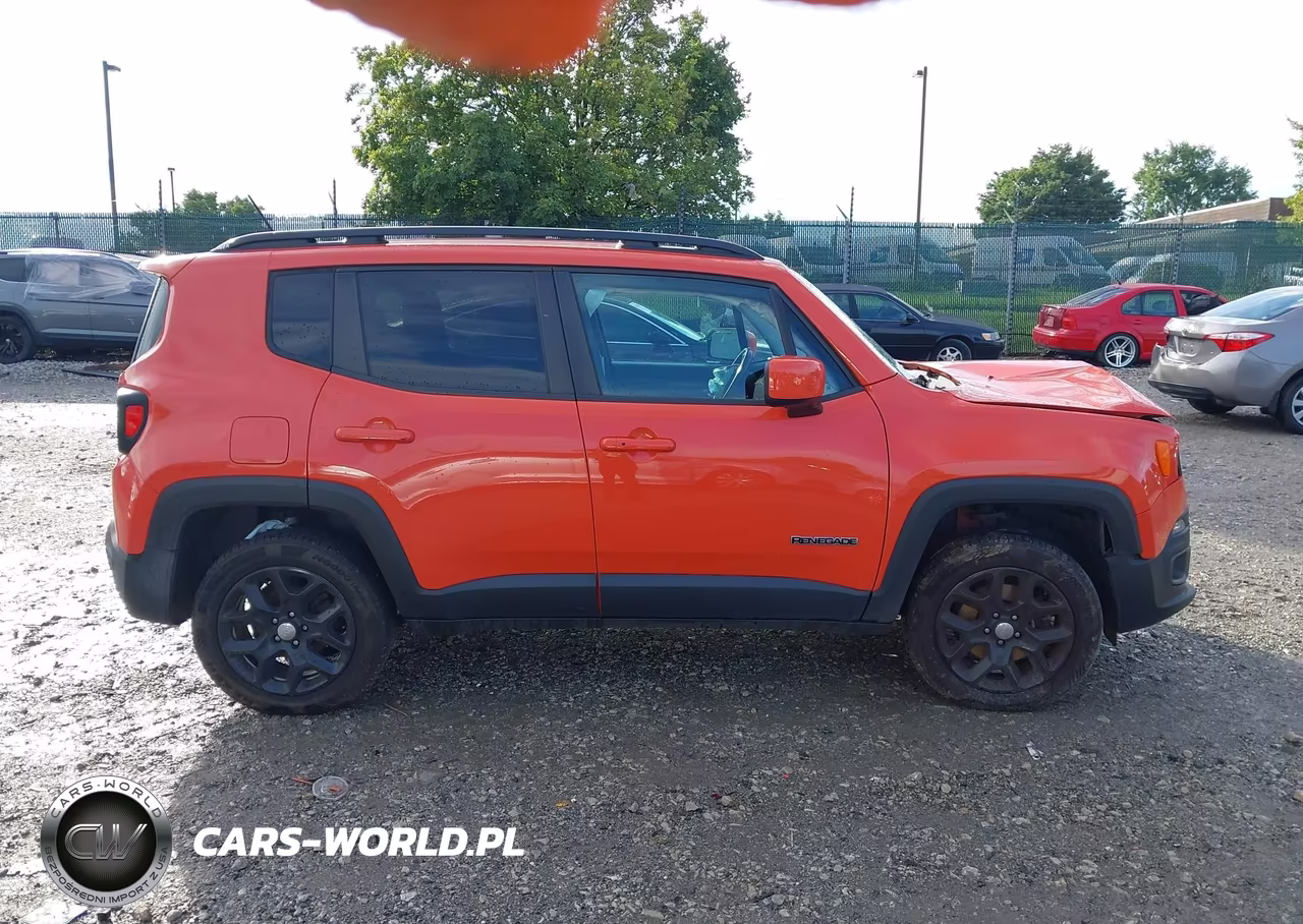 2017 Jeep Renegade Latitude 4X4 VIN:ZACCJBBB8HPG28754 - 12