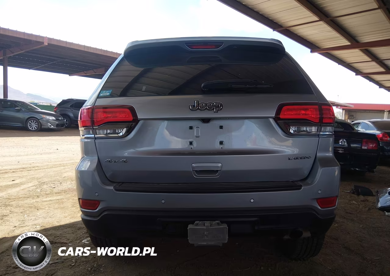 2021 Jeep Grand Cherokee Laredo E 4X4 VIN:1C4RJFAG7MC810491 - 16