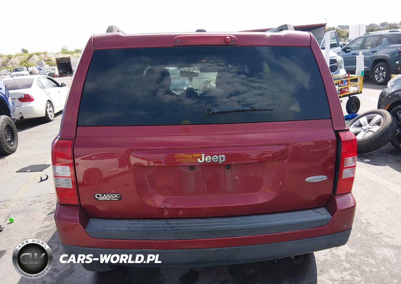 2016 Jeep Patriot Latitude VIN:1C4NJPFB4GD577069 - 17