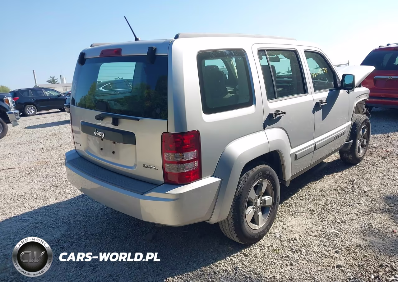 2008 Jeep Liberty Sport VIN:1J8GN28K08W174797 - 4