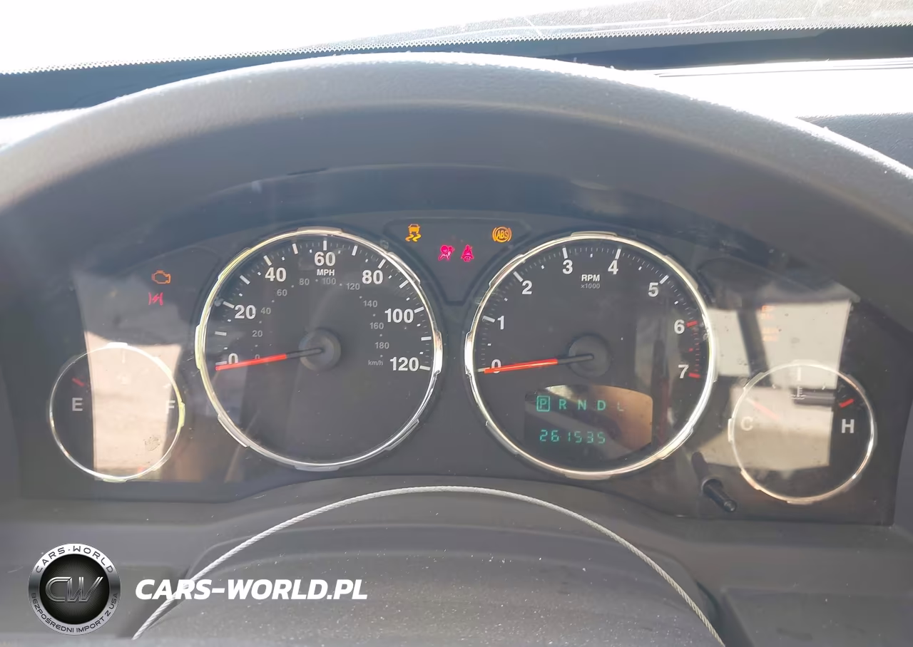 2008 Jeep Liberty Sport VIN:1J8GN28K08W174797 - 7