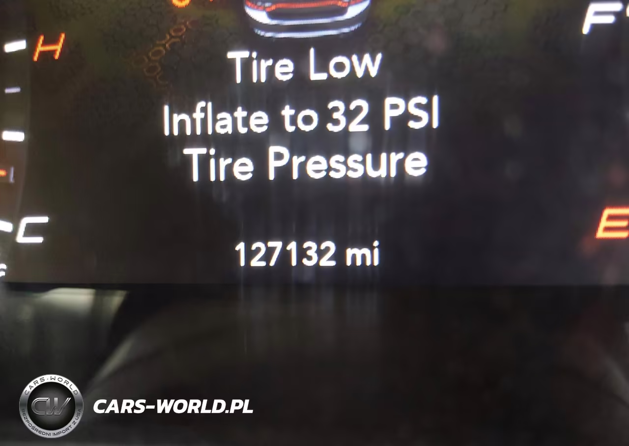 2018 Dodge Charger R-T Rwd VIN:2C3CDXCTXJH209702 - 16