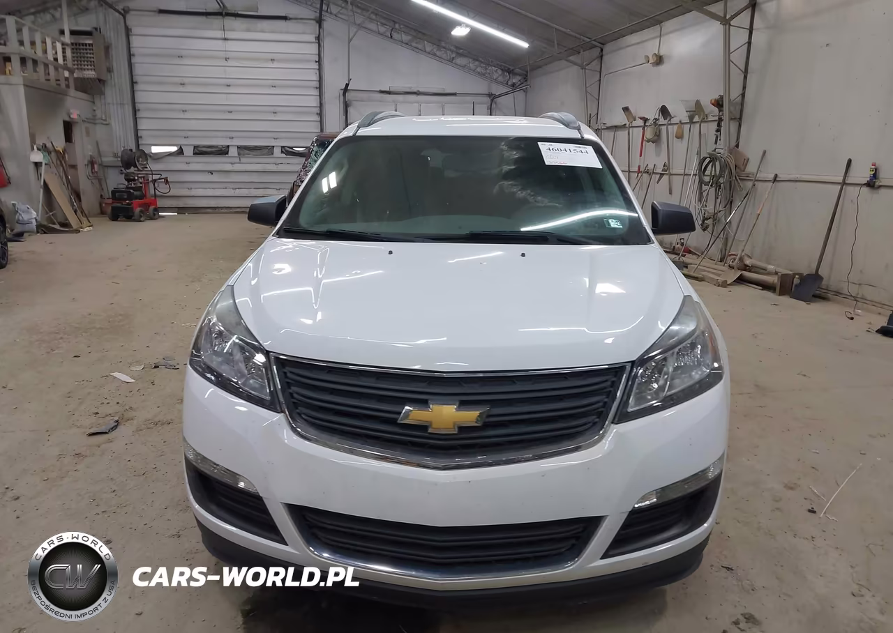 2017 Chevrolet Traverse Ls VIN:1GNKVFED6HJ329971 - 12