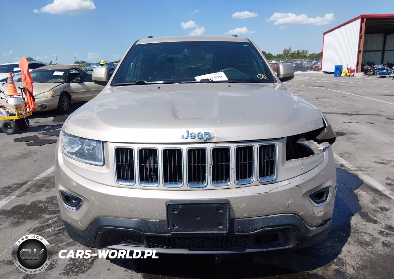 2014 Jeep Grand Cherokee Laredo VIN:1C4RJFAG6EC240758 - 11
