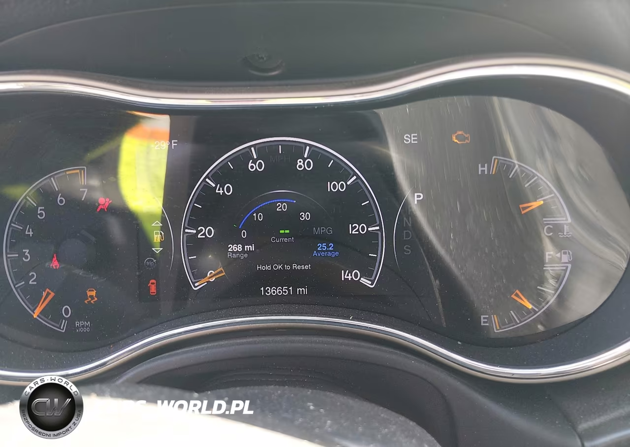 2014 Jeep Grand Cherokee Laredo VIN:1C4RJFAG6EC240758 - 6