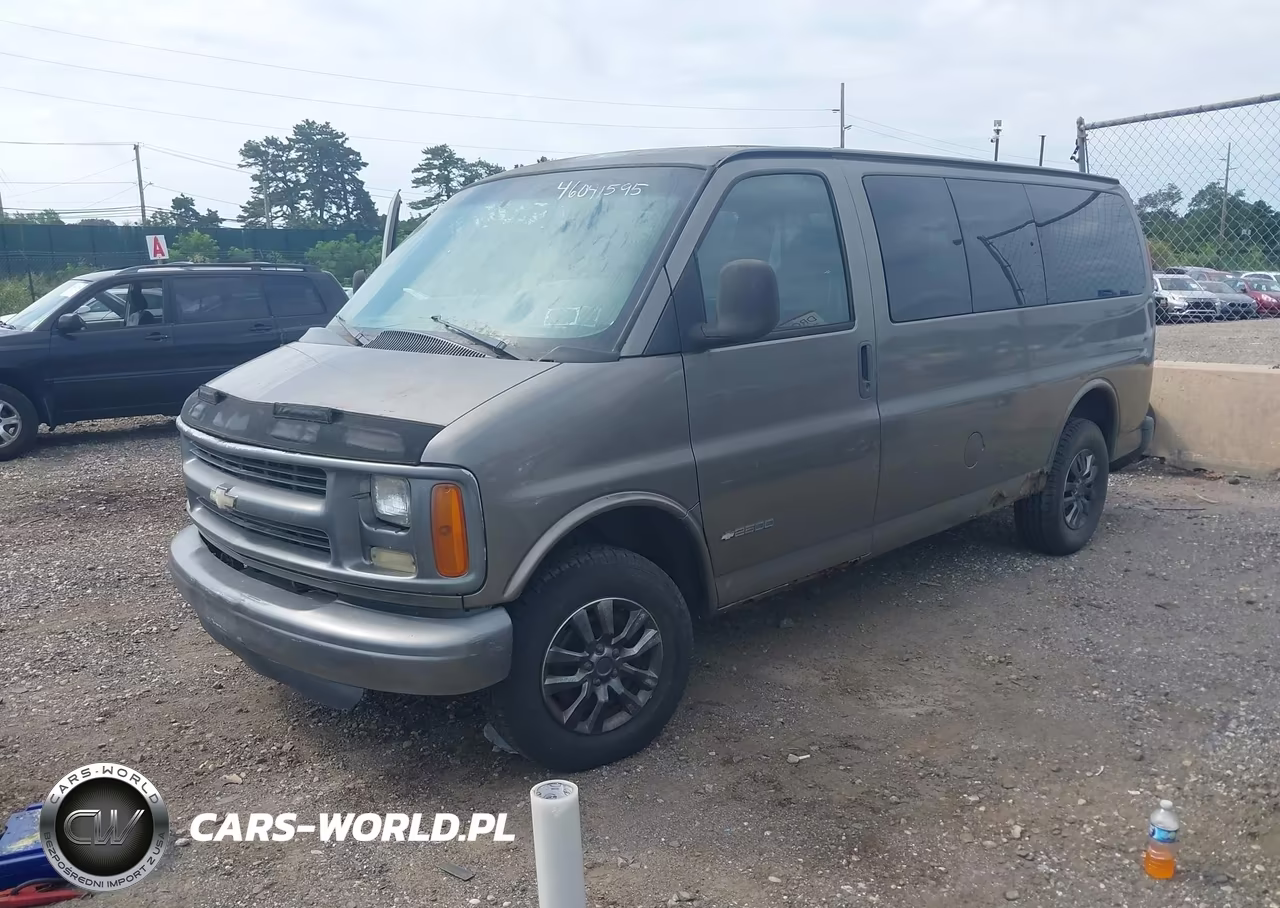 2002 Chevrolet Express VIN:1GNGG25RX21109857 - 2