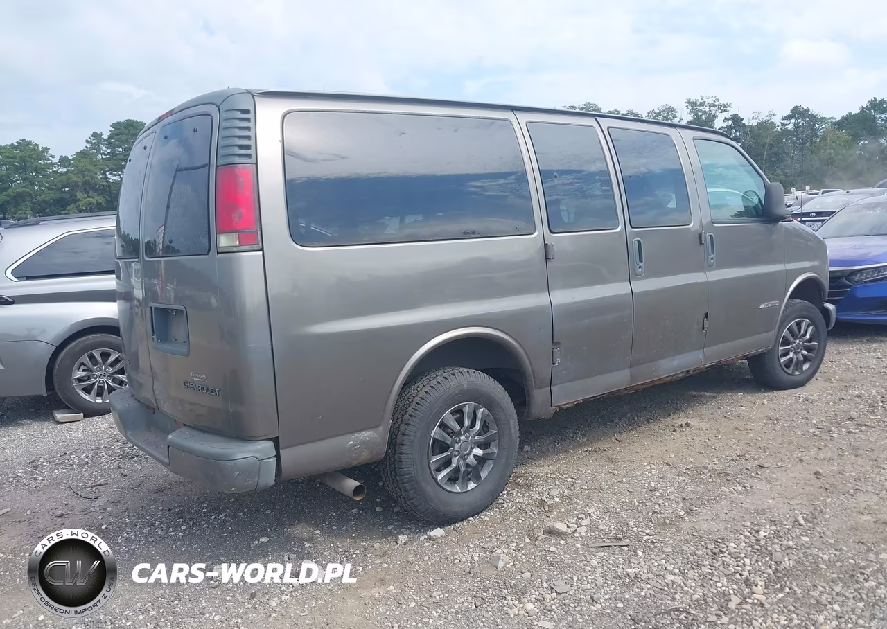 2002 Chevrolet Express VIN:1GNGG25RX21109857 - 4