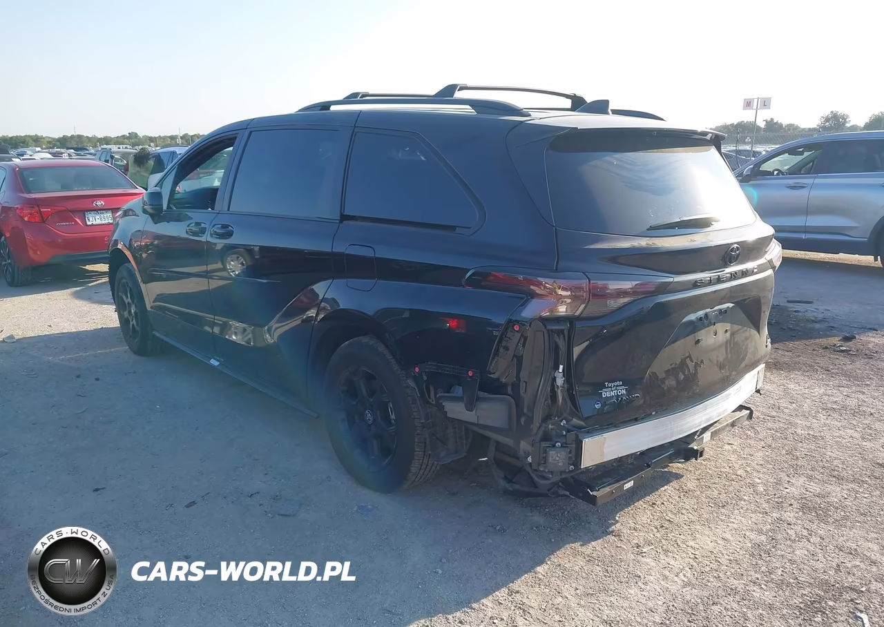 2026 Toyota Sienna Woodland Edition VIN:5TDCSKFC9TS238077 - 3