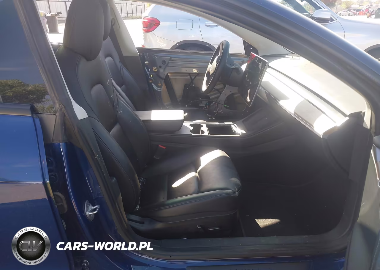 2022 Tesla Model 3 VIN:5YJ3E1EB7NF133457 - 4