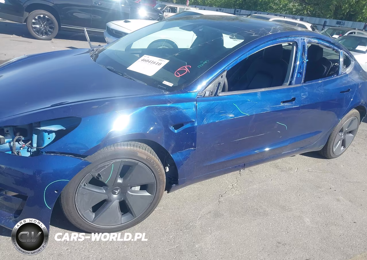 2022 Tesla Model 3 VIN:5YJ3E1EB7NF133457 - 5