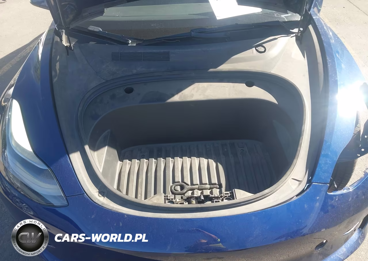 2022 Tesla Model 3 VIN:5YJ3E1EB7NF133457 - 9