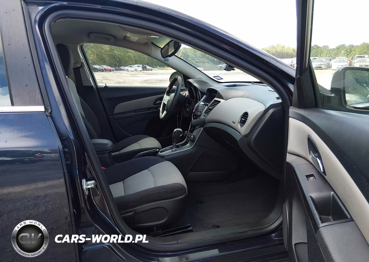 2014 Chevrolet Cruze Ls Auto VIN:1G1PA5SH6E7229382 - 5