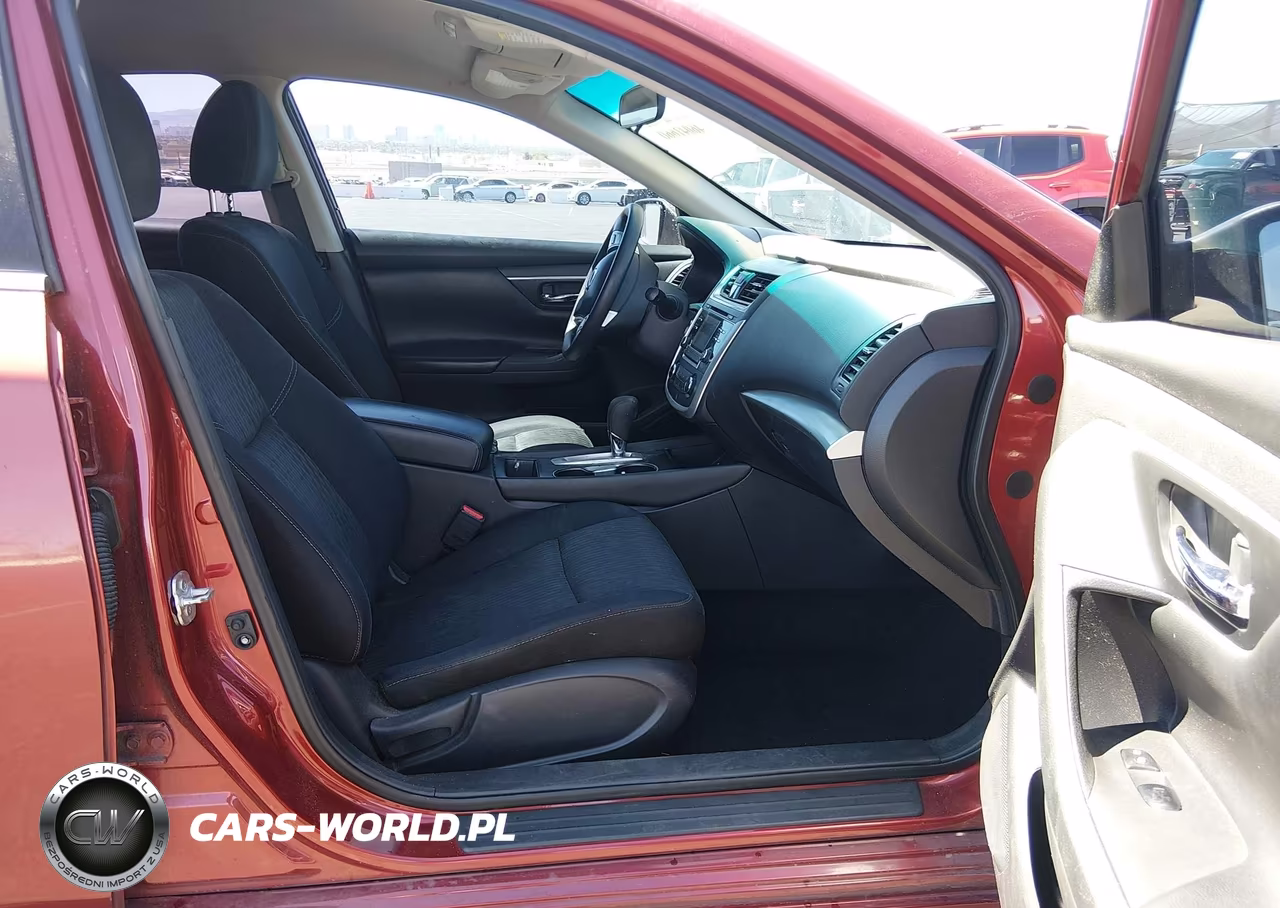 2017 Nissan Altima 2.5 S VIN:1N4AL3AP6HC201331 - 5