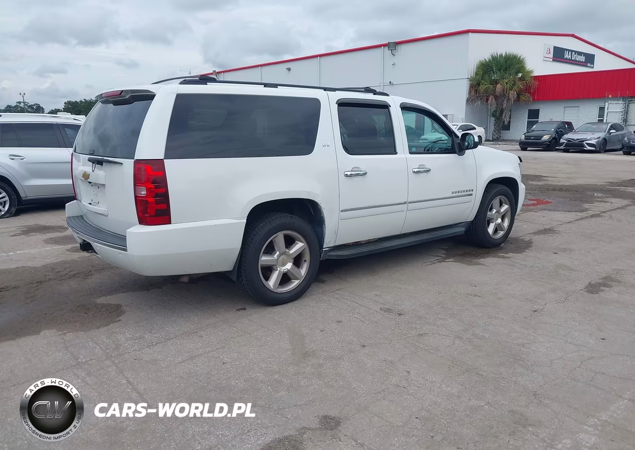 2014 Chevrolet Suburban 1500 Ltz VIN:1GNSKKE78ER145558 - 4