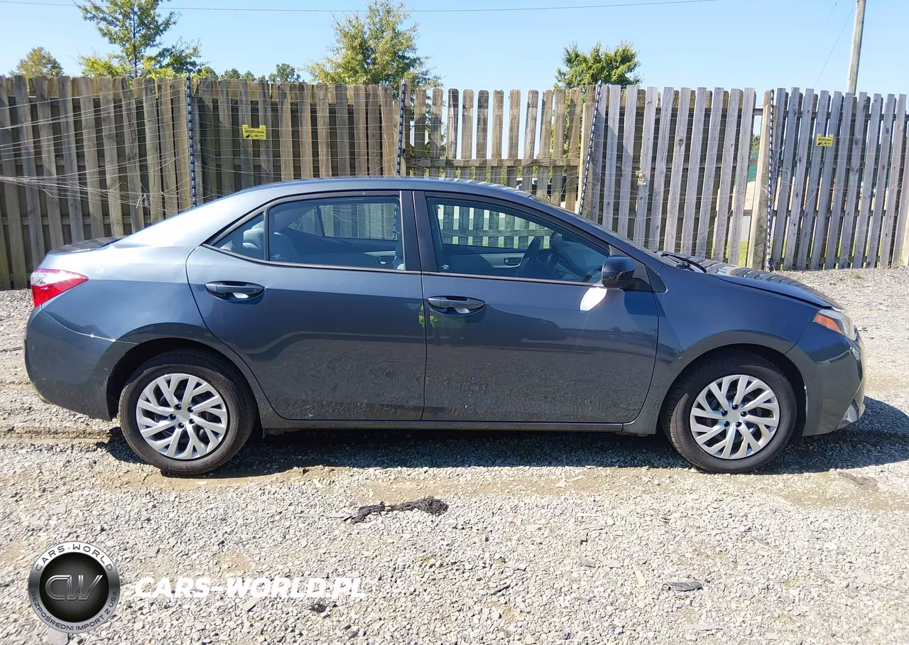 2016 Toyota Corolla Le VIN:2T1BURHE7GC705783 - 13