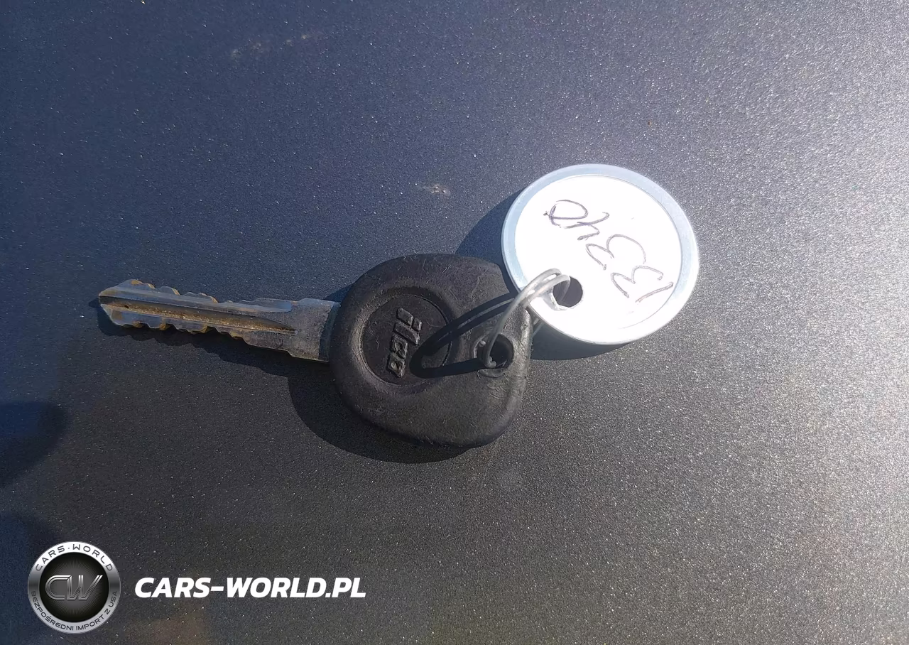 2008 Chevrolet Equinox Sport VIN:2CNDL537786019884 - 11