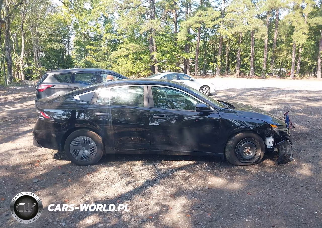 2026 Nissan Sentra S VIN:3N1AB9BV3TY234612 - 14