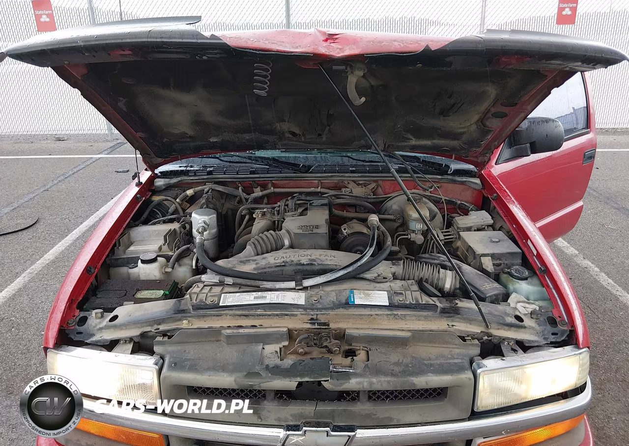2000 Chevrolet S-10 Ls VIN:1GCCS1440YK147042 - 10