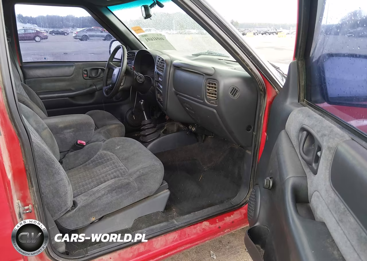 2000 Chevrolet S-10 Ls VIN:1GCCS1440YK147042 - 5