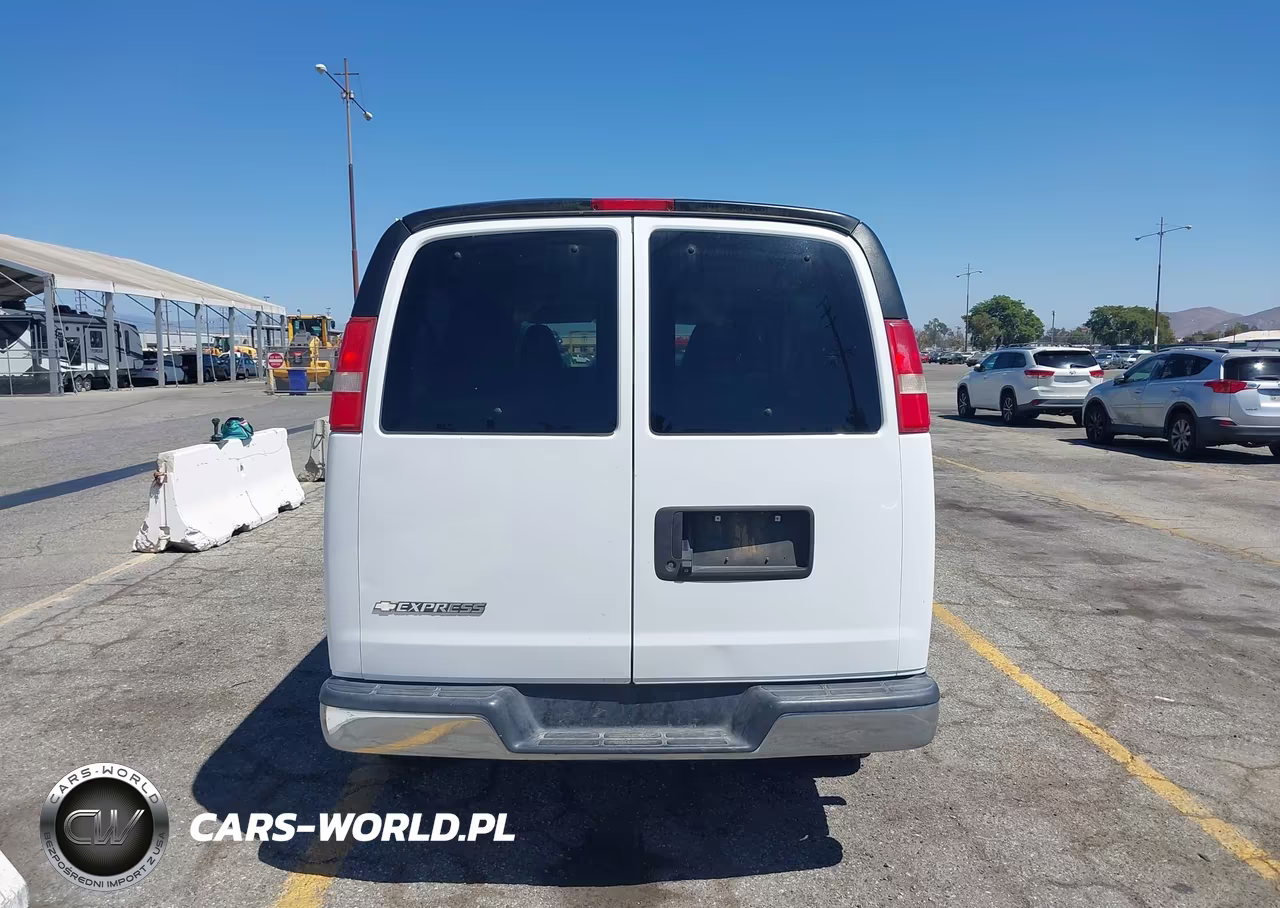 2017 Chevrolet Express 3500 Lt VIN:1GAZGPFF5H1272792 - 16
