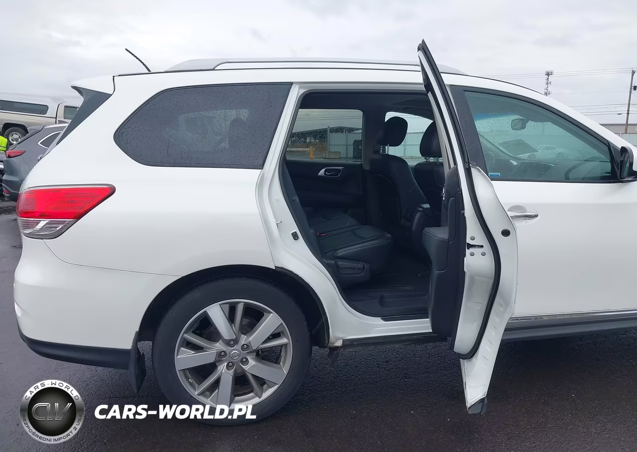 2016 Nissan Pathfinder Platinum VIN:5N1AR2MM9GC617937 - 8