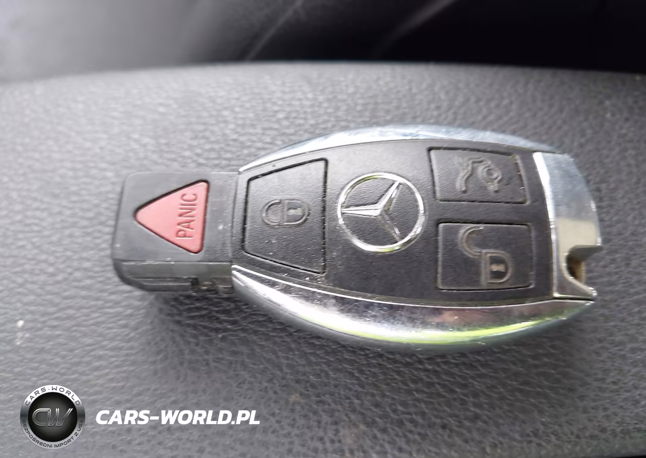 2012 Mercedes-Benz Glk 350 VIN:WDCGG5GB1CF748573 - 11