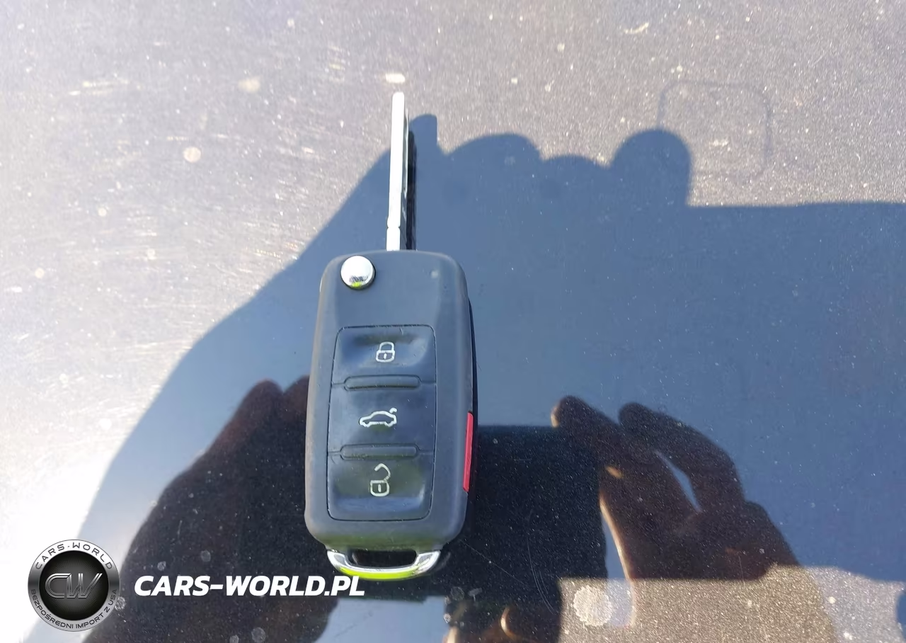 2013 Volkswagen Jetta 2.0L S VIN:3VW2K7AJ8DM232400 - 11