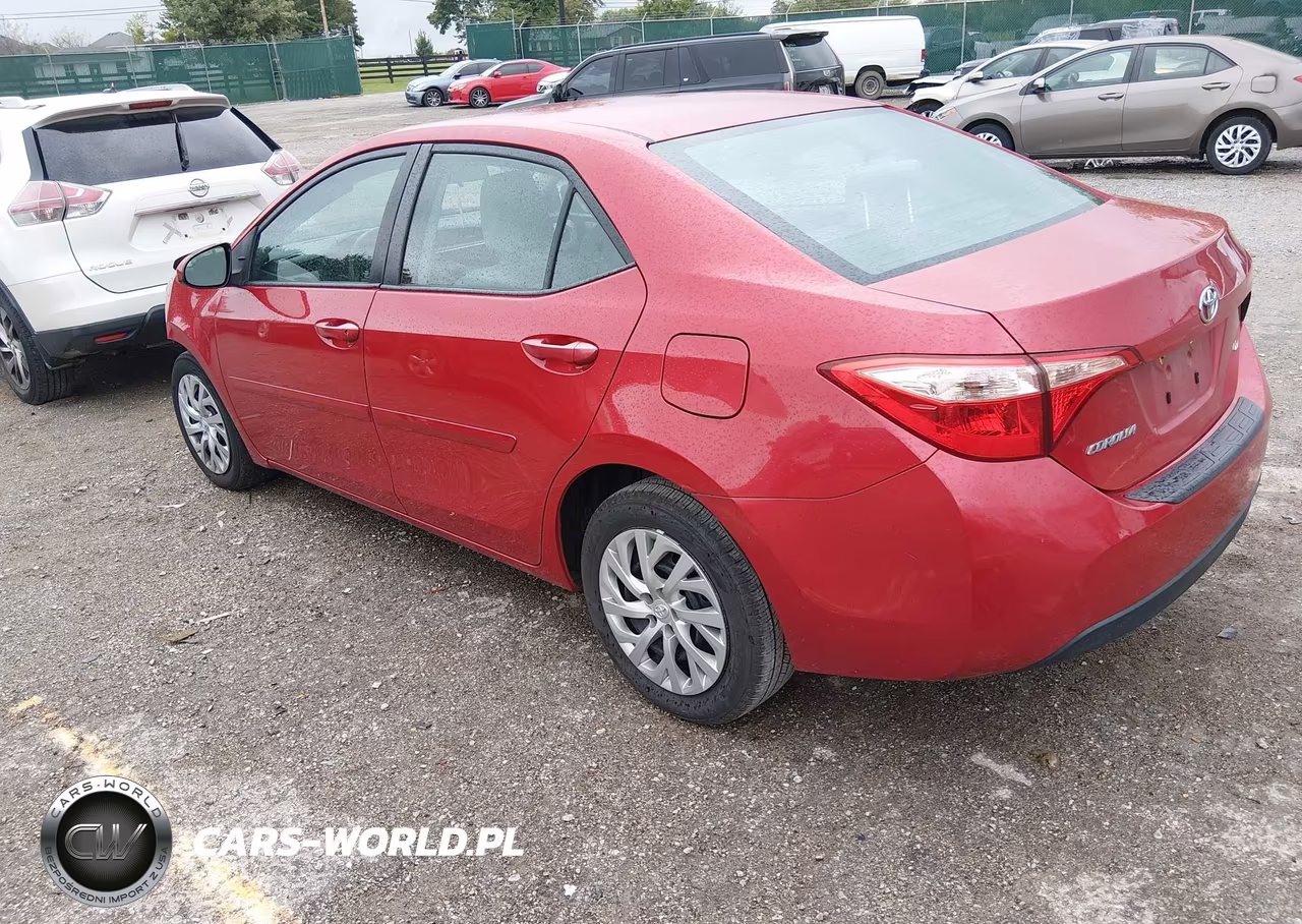 2017 Toyota Corolla Le VIN:2T1BURHE8HC854625 - 3