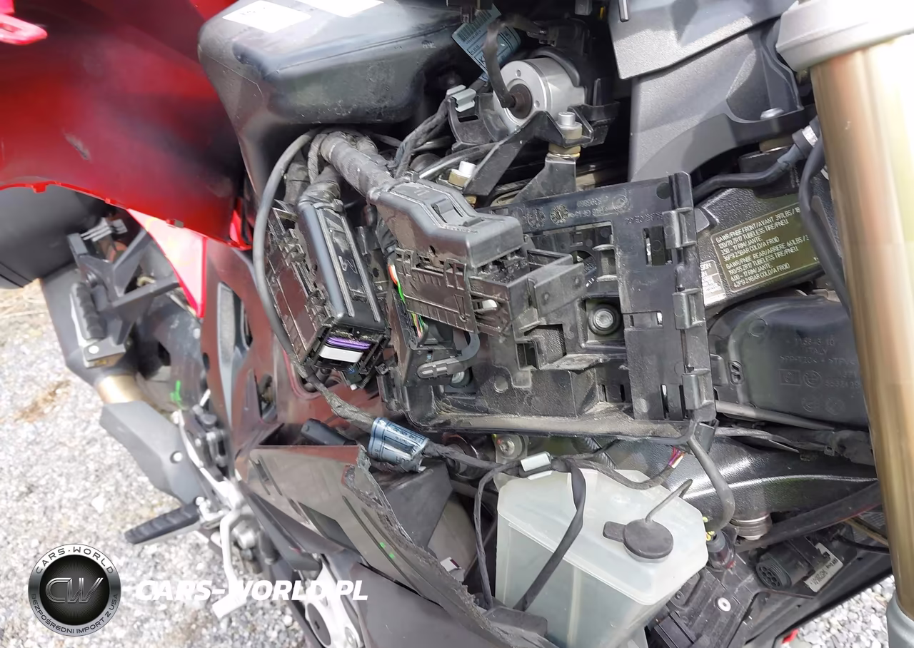 2020 BMW S 1000 Xr VIN:WB10E430XLZJ83621 - 15
