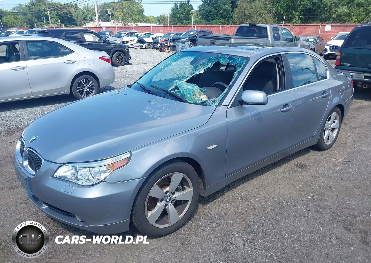 2007 BMW 525Xi VIN:WBANF33577CS40536 - 12