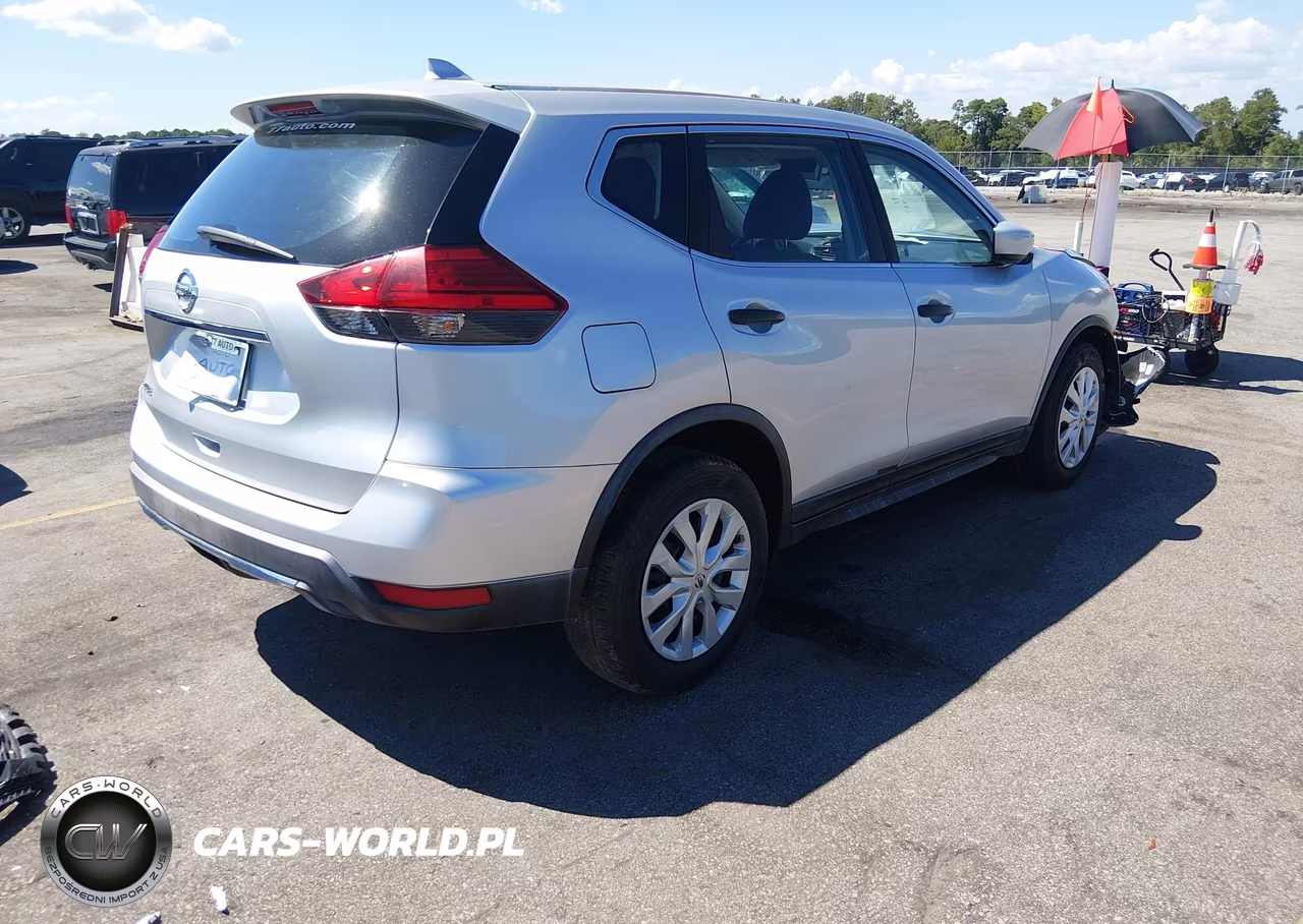 2017 Nissan Rogue S VIN:KNMAT2MT7HP531033 - 4