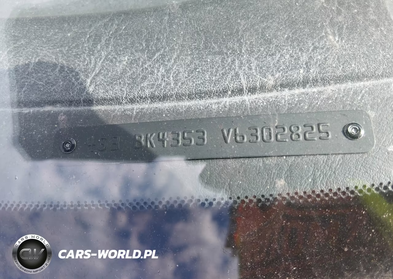 1997 Subaru Legacy L-Postal Right-Hand Drive VIN:4S3BK4353V6302825 - 9