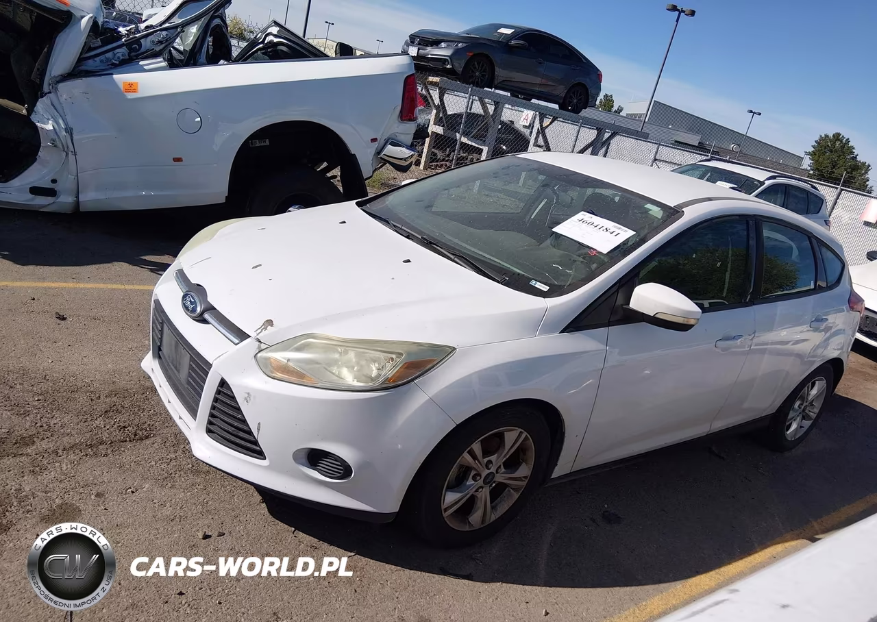 2014 Ford Focus Se VIN:1FADP3K2XEL382904 - 2