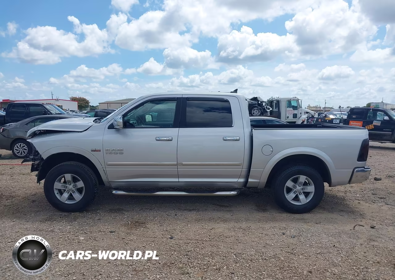 2018 Ram 1500 Laramie 4X2 5'7 Box VIN:1C6RR6NTXJS115091 - 15