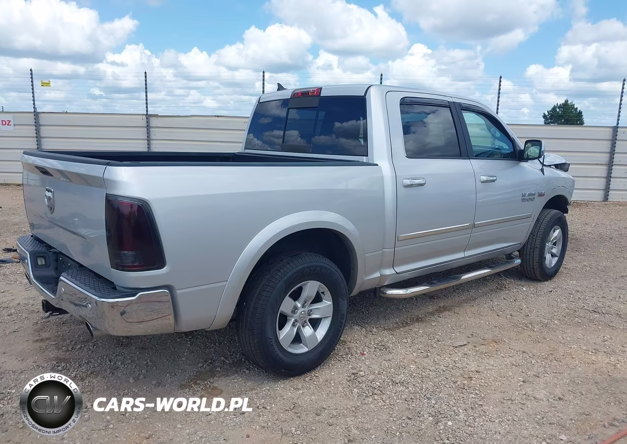 2018 Ram 1500 Laramie 4X2 5'7 Box VIN:1C6RR6NTXJS115091 - 4