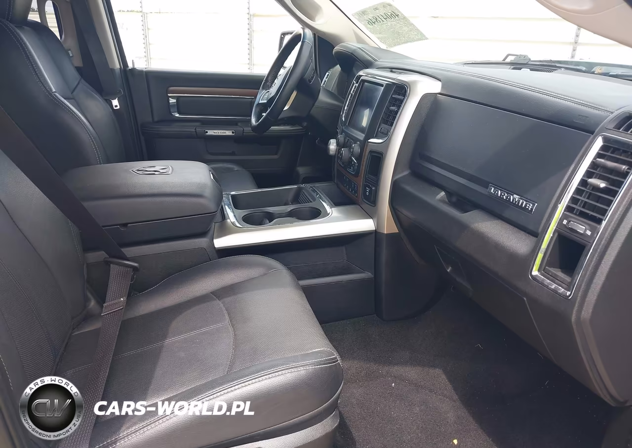 2018 Ram 1500 Laramie 4X2 5'7 Box VIN:1C6RR6NTXJS115091 - 5