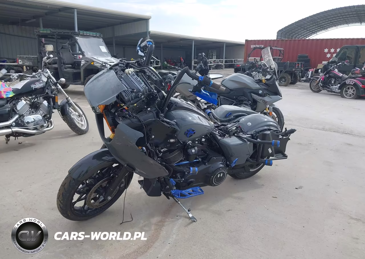 2022 Harley-Davidson Fltrxs VIN:1HD1KTP14NB615739 - 2